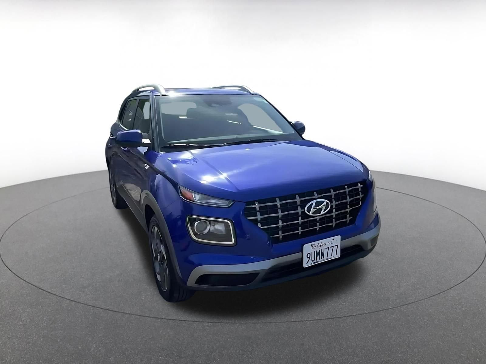 Thumbnail: 2025 Hyundai Venue - 3