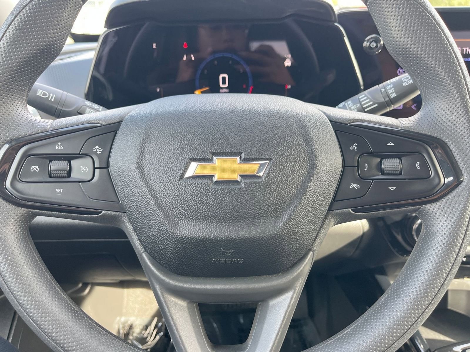 Thumbnail: 2025 Chevrolet Trax - 25