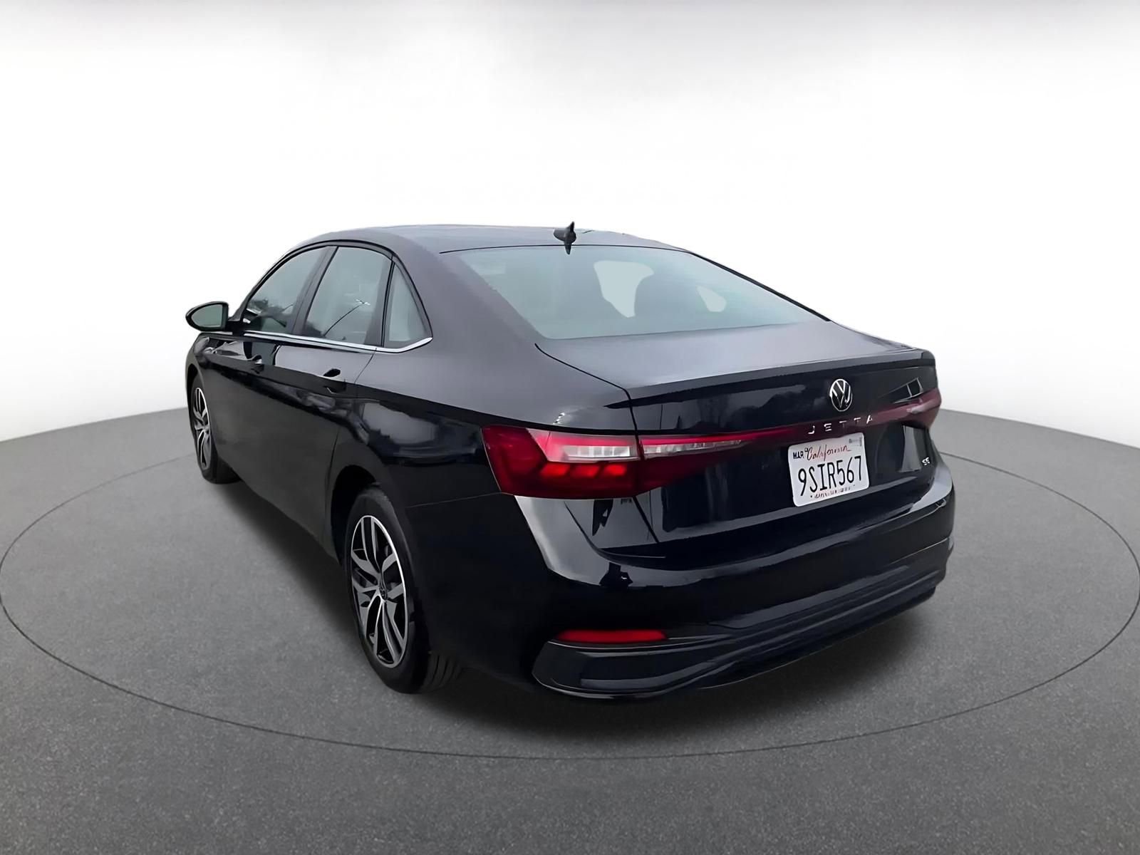 Thumbnail: 2025 Volkswagen Jetta - 11