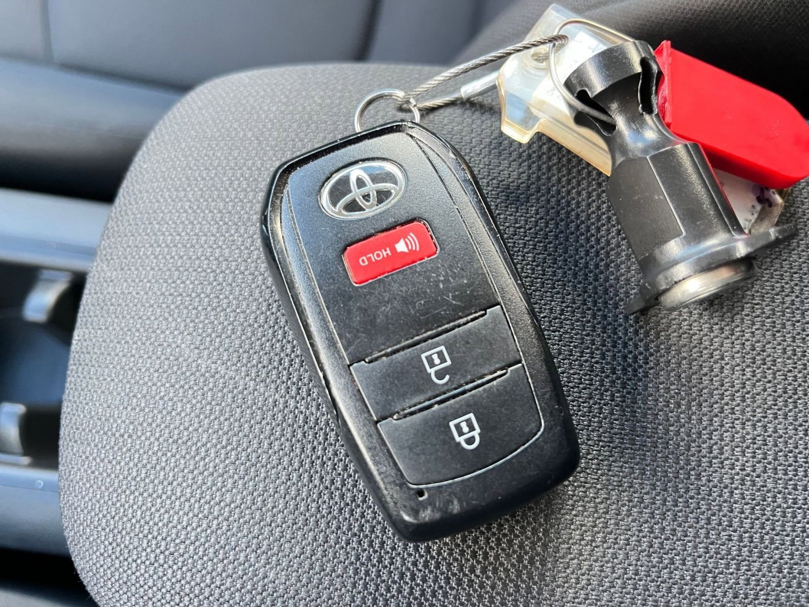 Thumbnail: 2025 Toyota Corolla Cross - 22