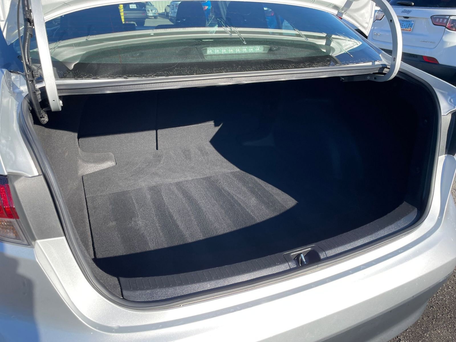 Thumbnail: 2023 Toyota Corolla - 29