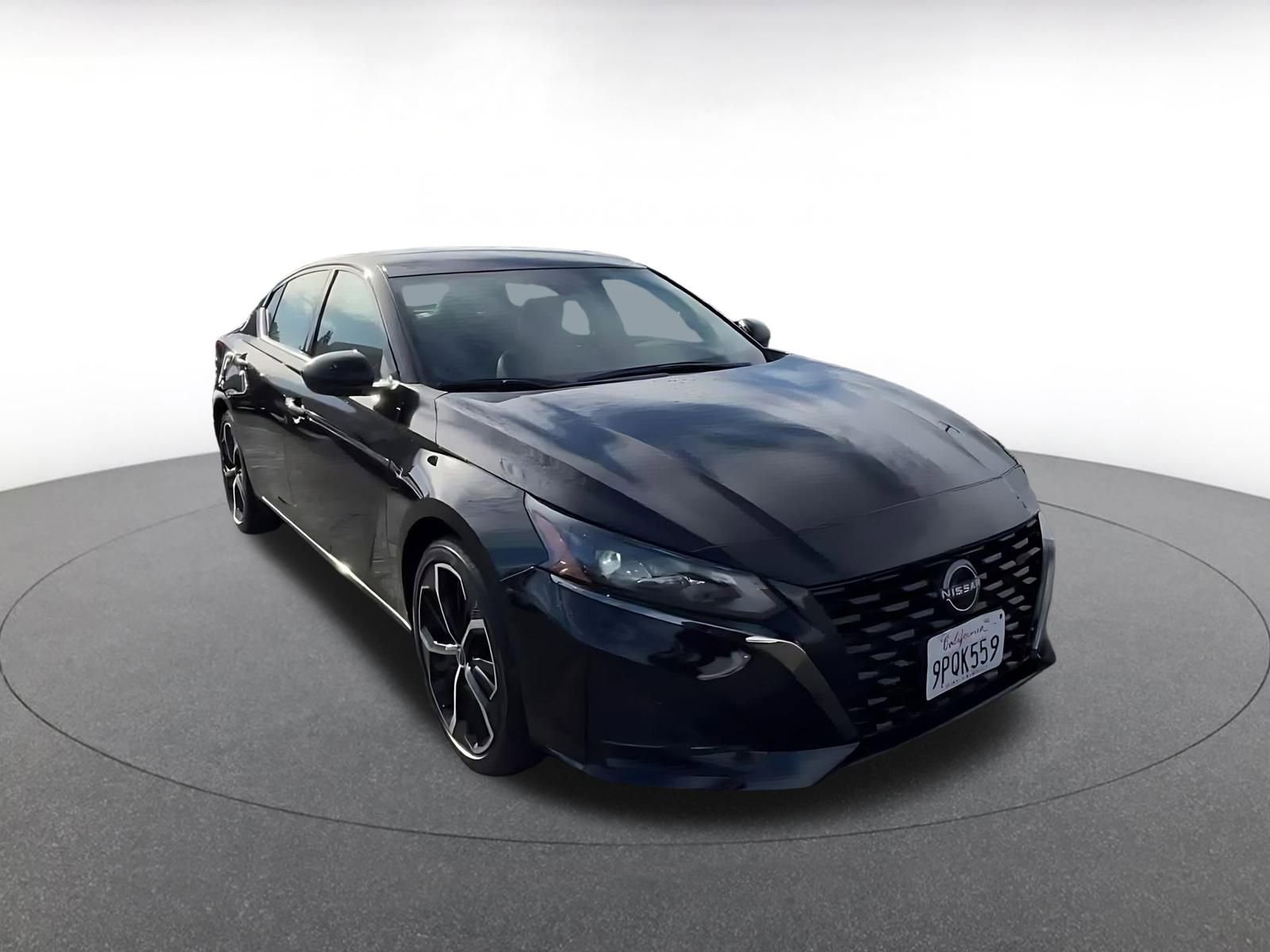 Thumbnail: 2025 Nissan Altima - 3