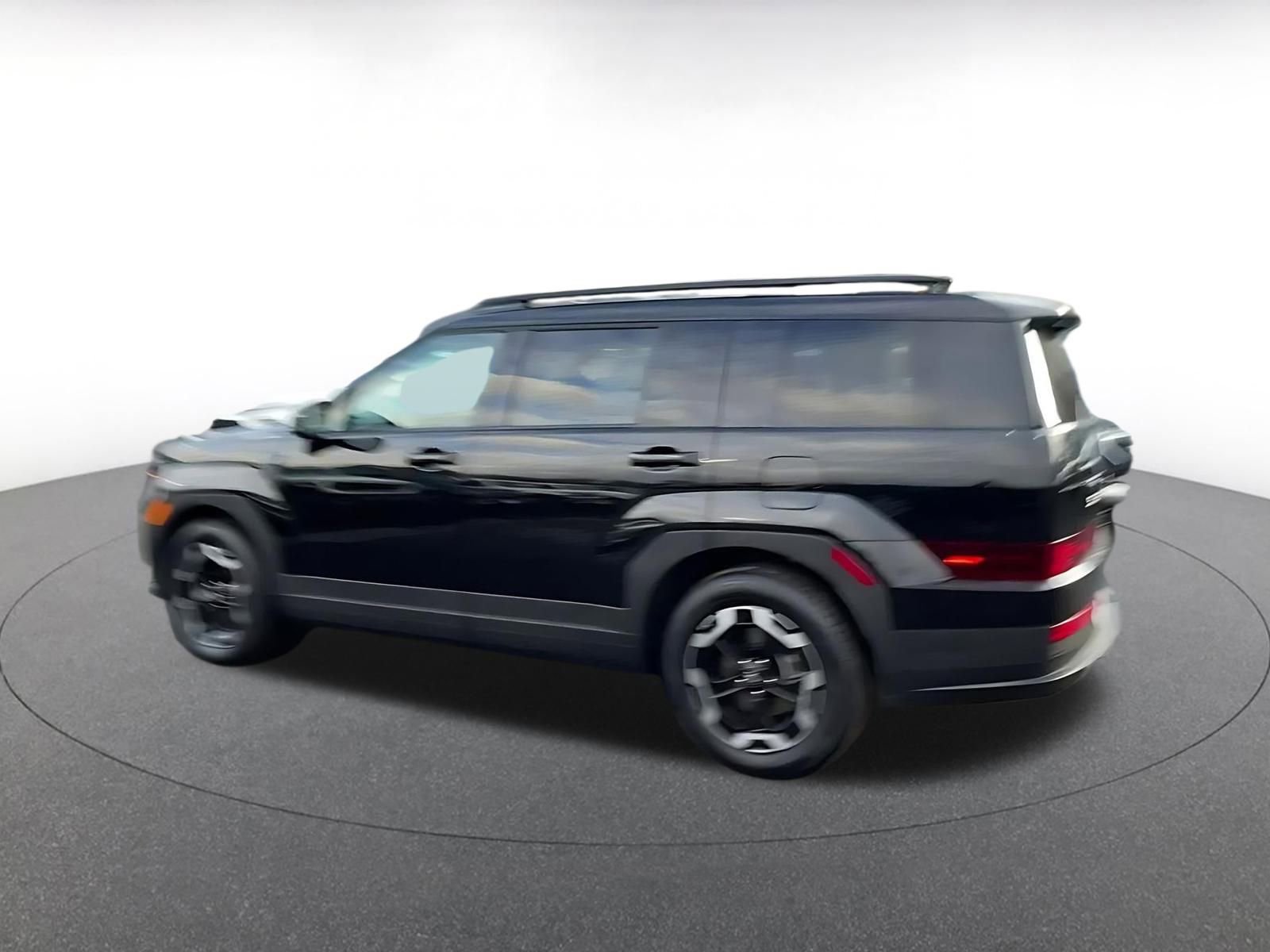 Thumbnail: 2025 Hyundai Santa Fe - 10