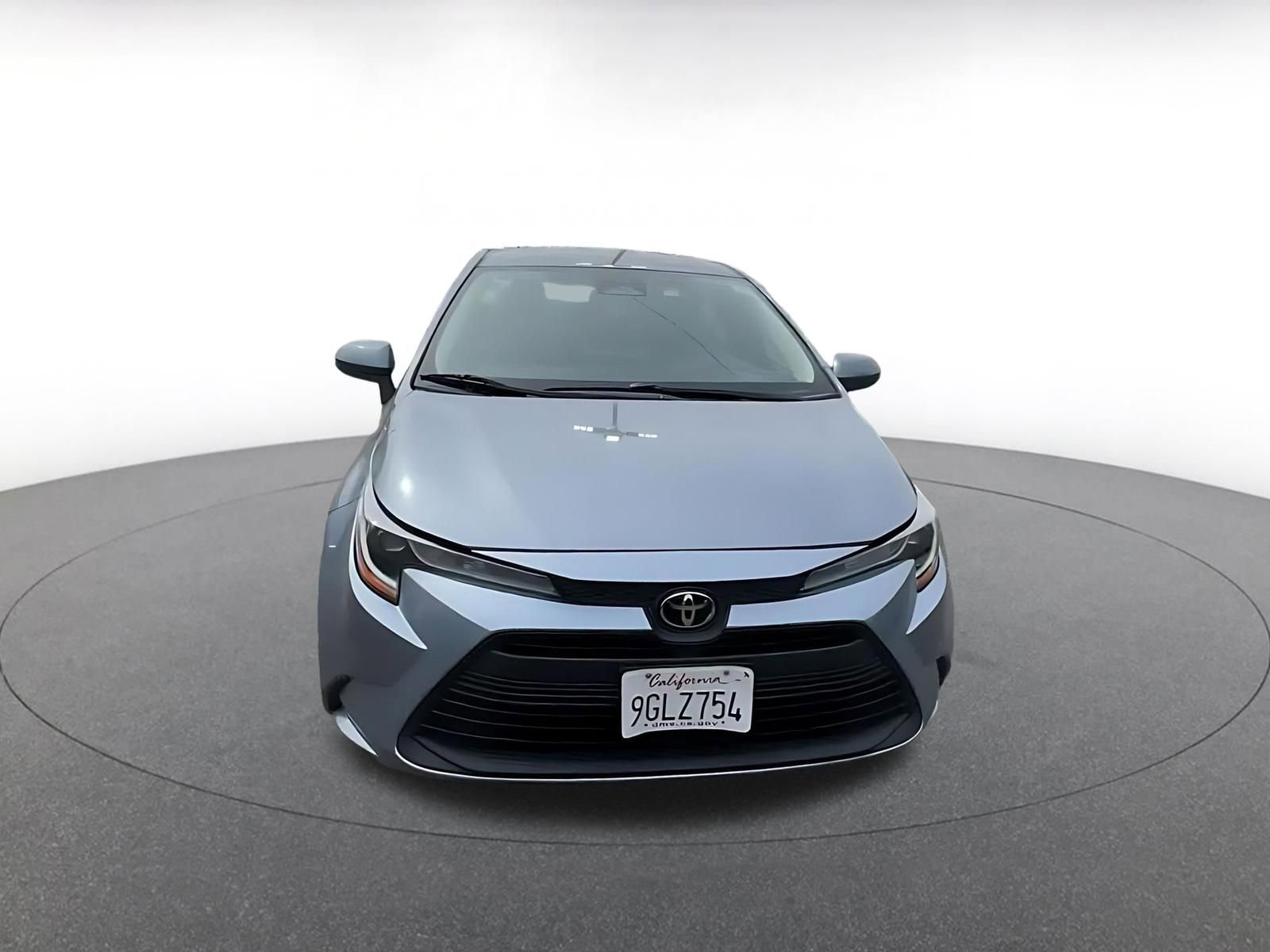 Thumbnail: 2023 Toyota Corolla - 4