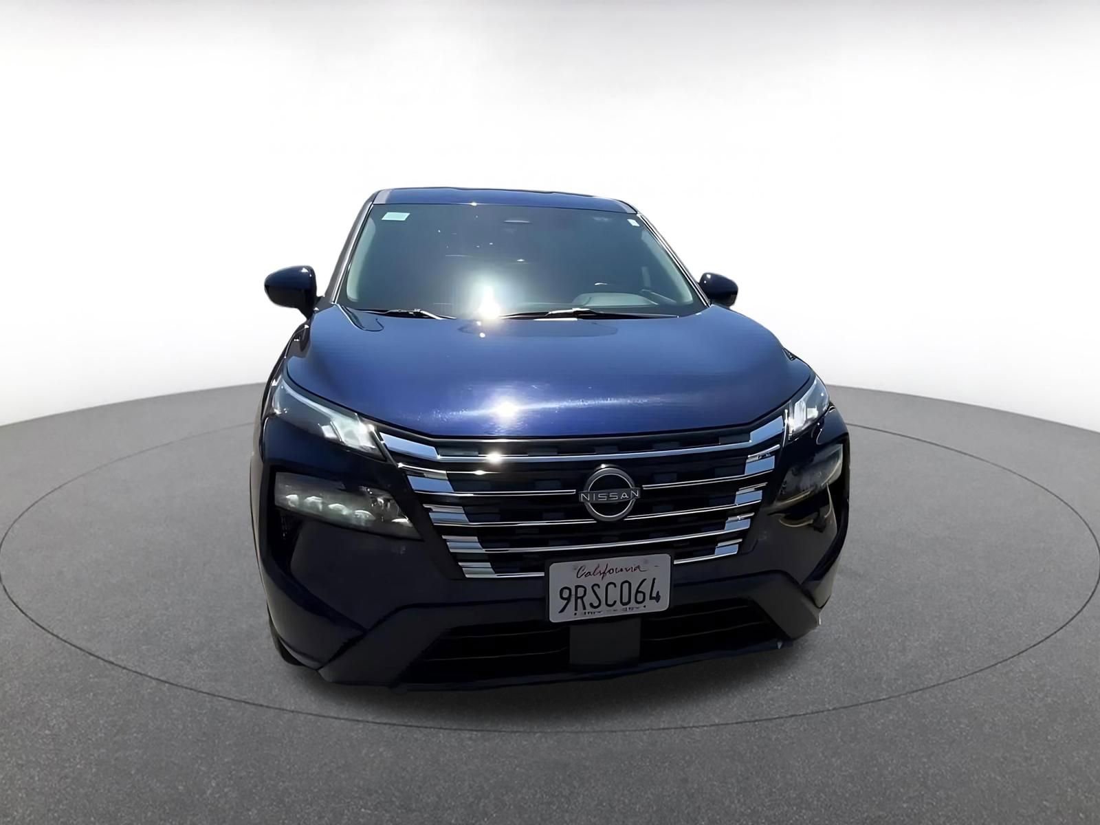 Thumbnail: 2025 Nissan Rogue - 4