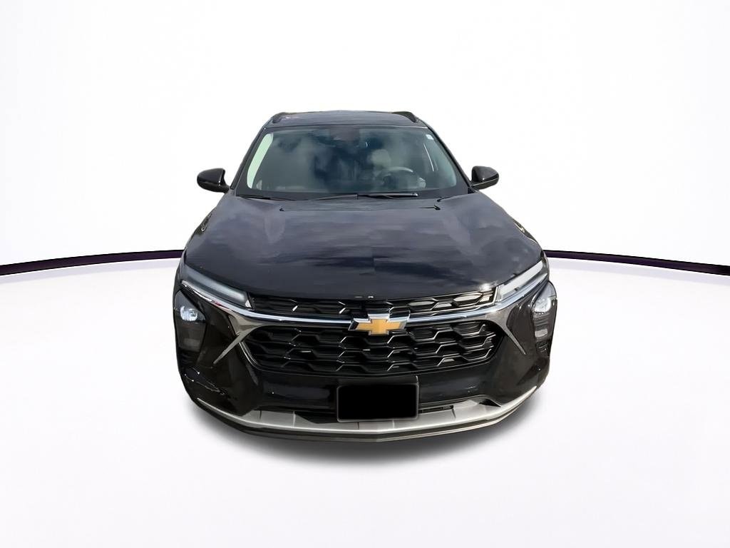 Thumbnail: 2025 Chevrolet Trax - 4