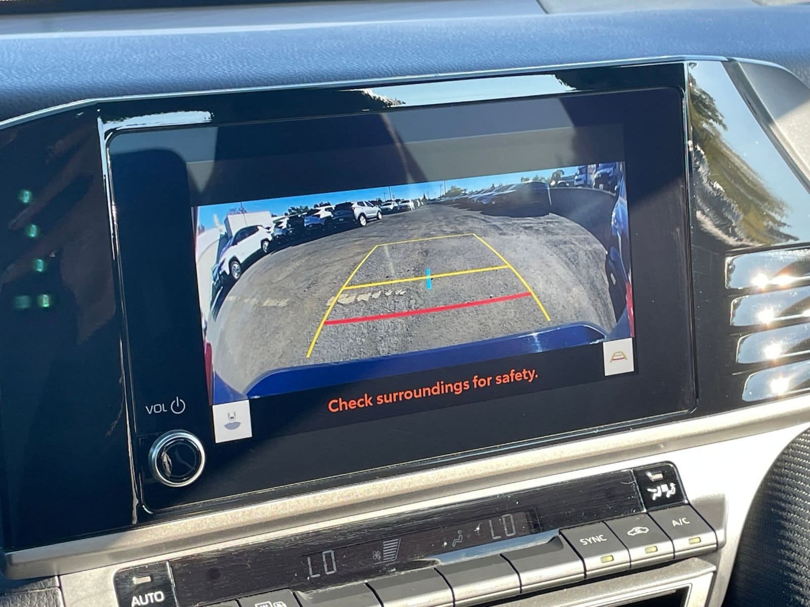 Thumbnail: 2025 Toyota Camry - 17