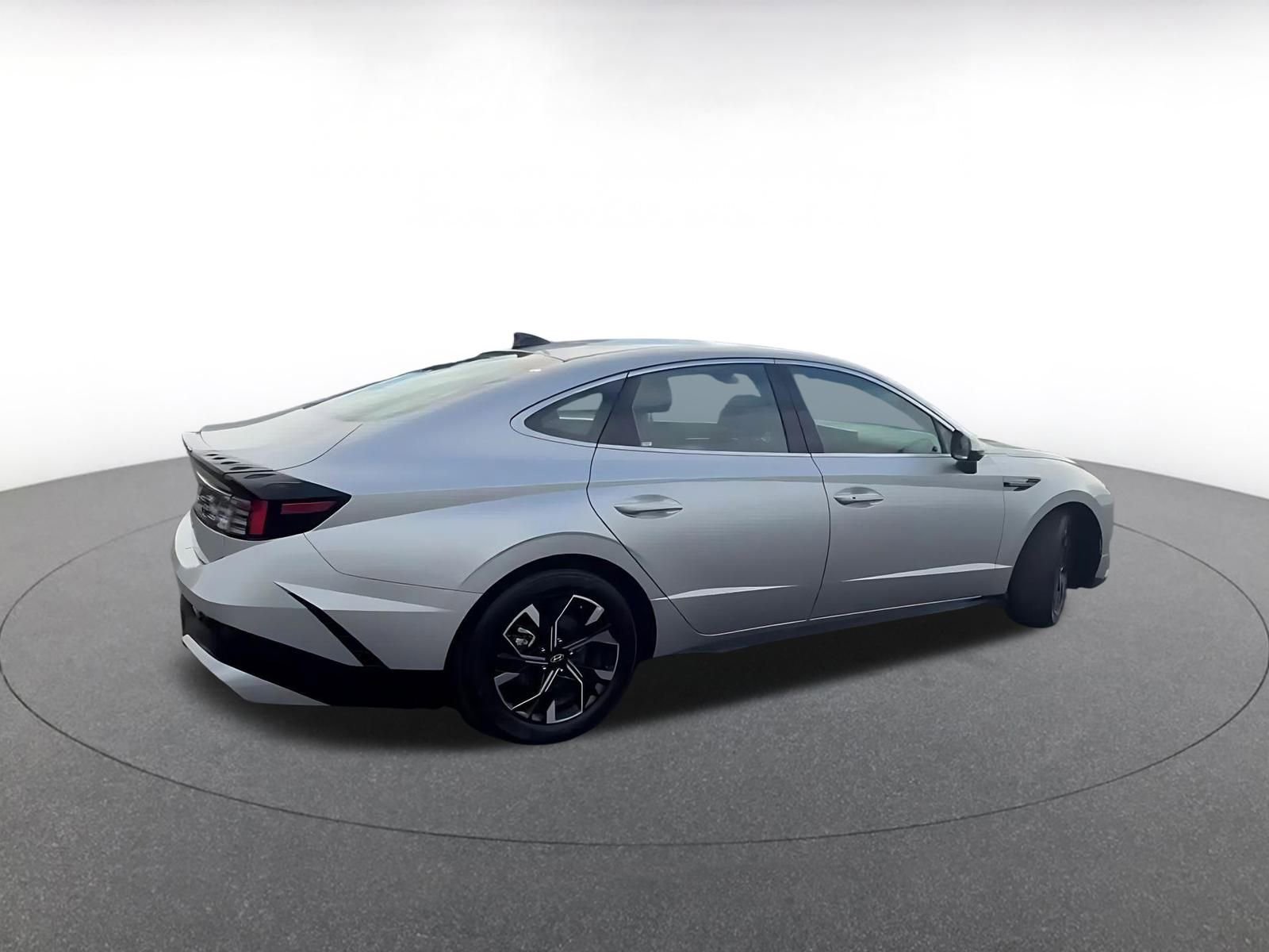 Thumbnail: 2025 Hyundai Sonata - 14