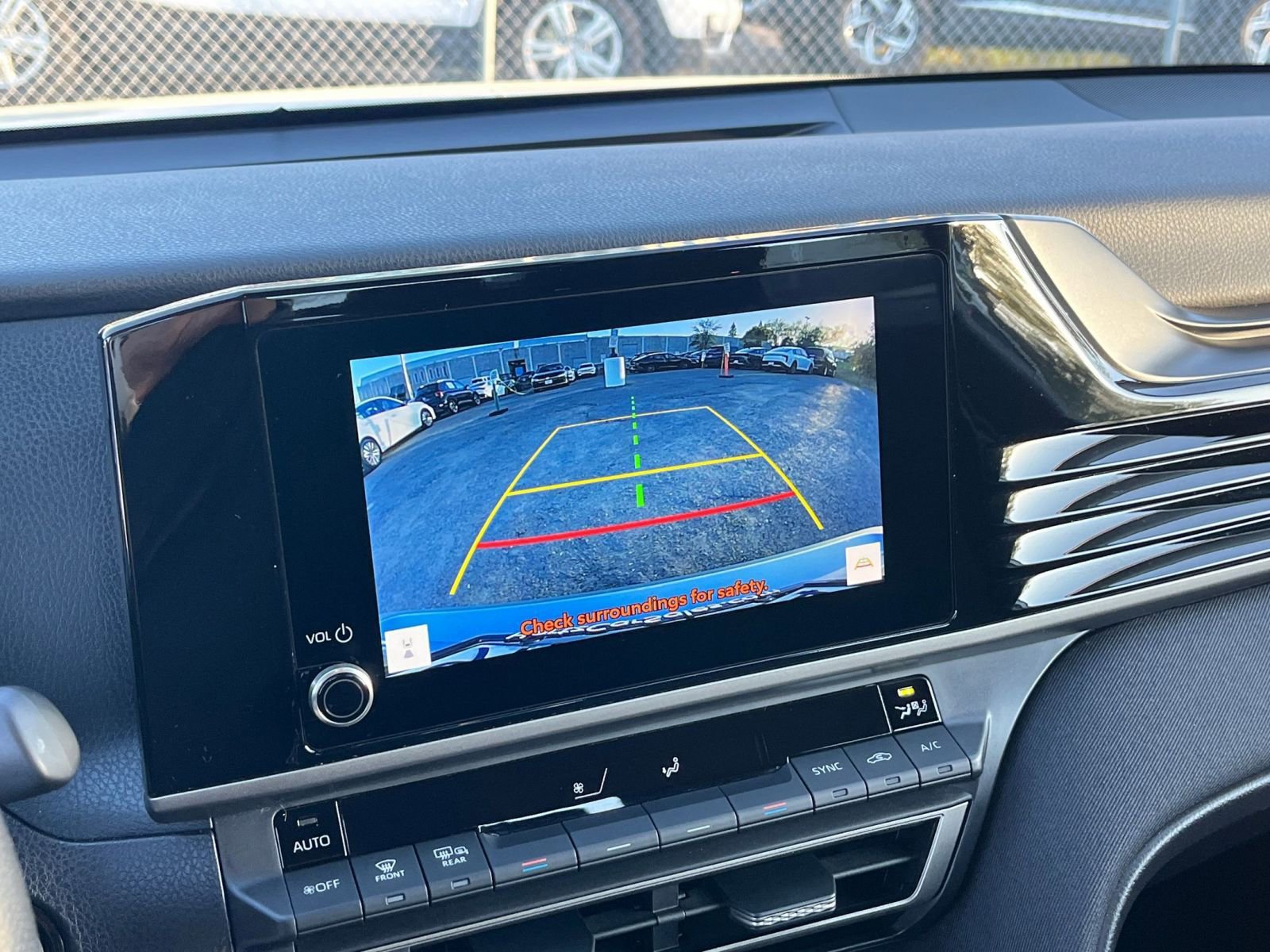 Thumbnail: 2025 Toyota Camry - 24