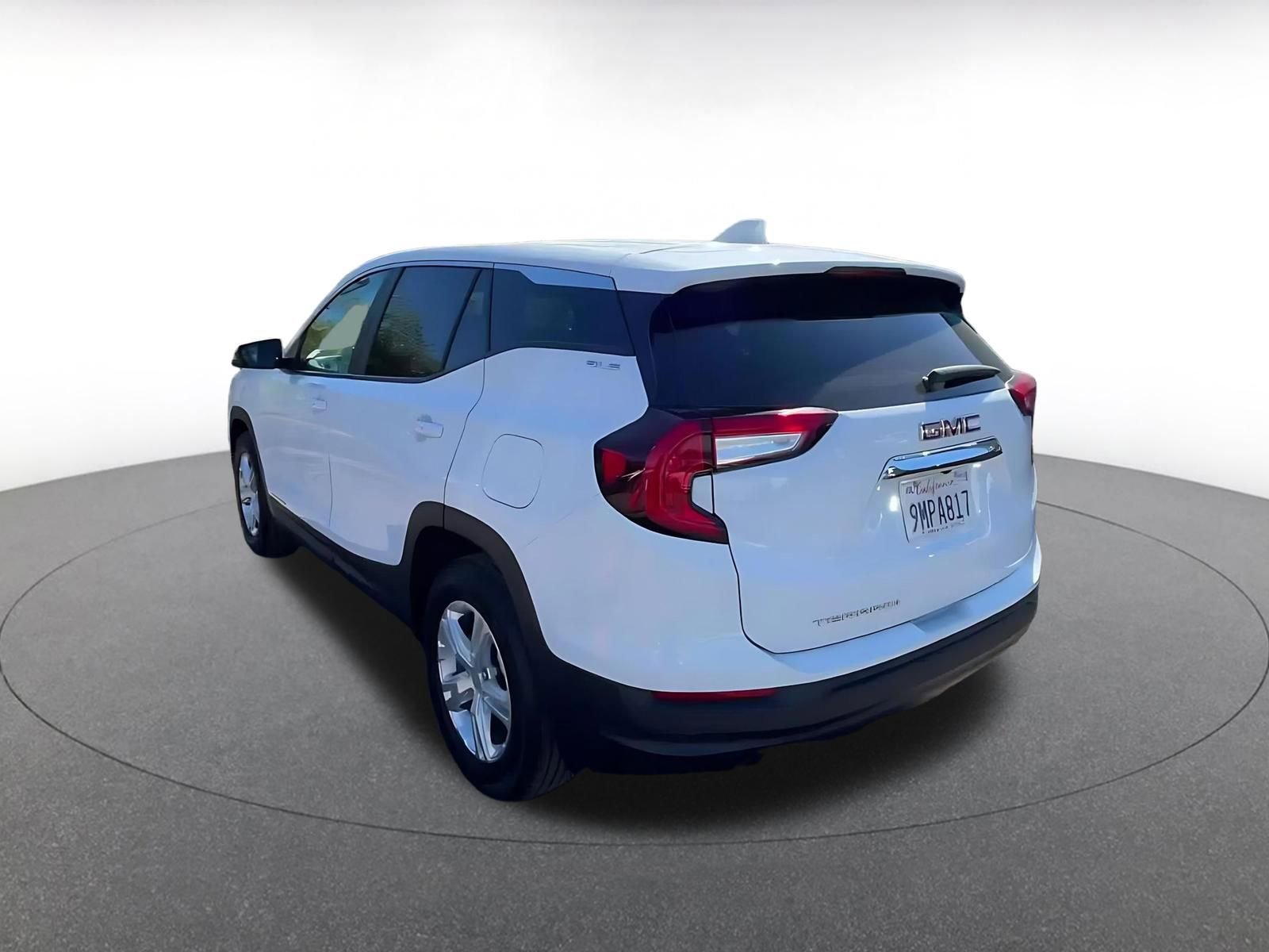 Thumbnail: 2024 GMC Terrain - 11