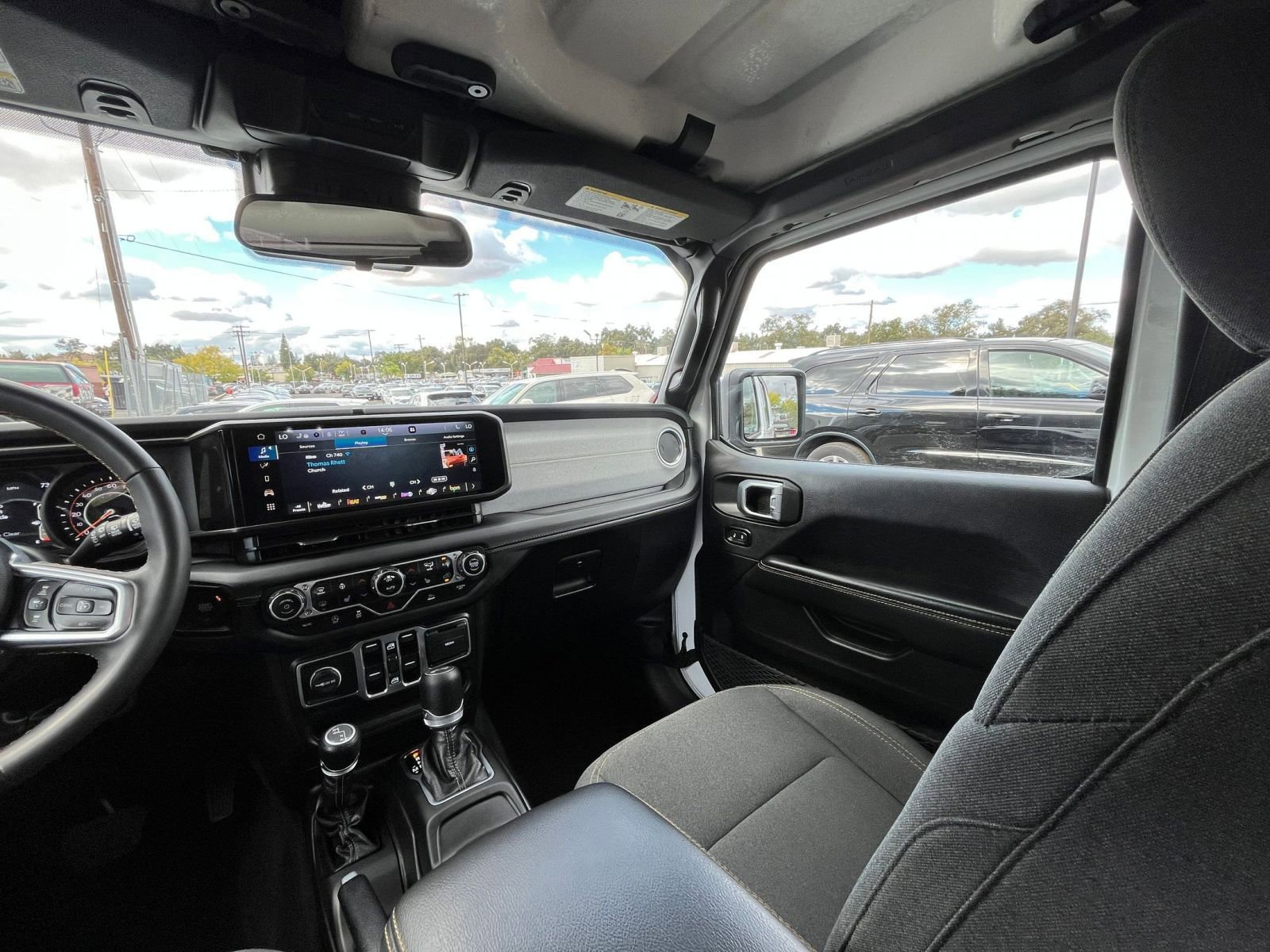 Thumbnail: 2025 Jeep Wrangler - 34