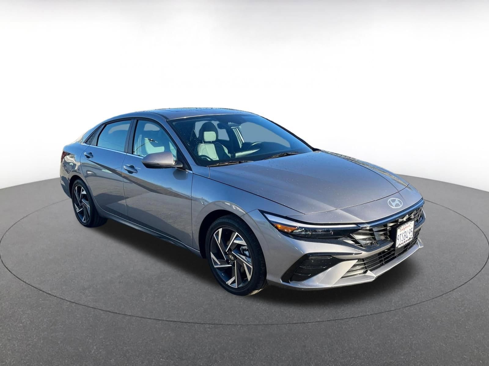 Thumbnail: 2025 Hyundai Elantra - 1