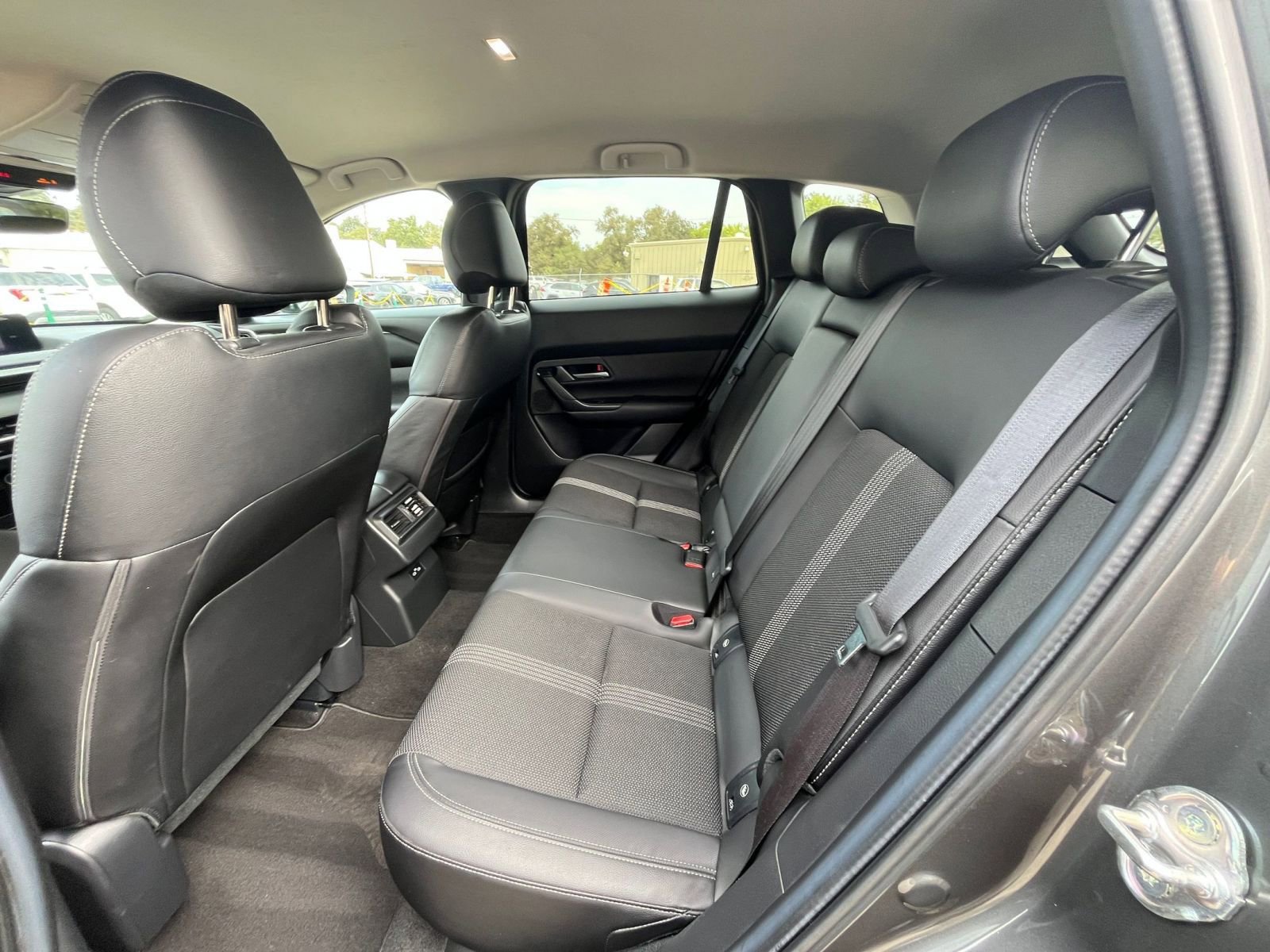 Thumbnail: 2025 Mazda CX-50 - 25