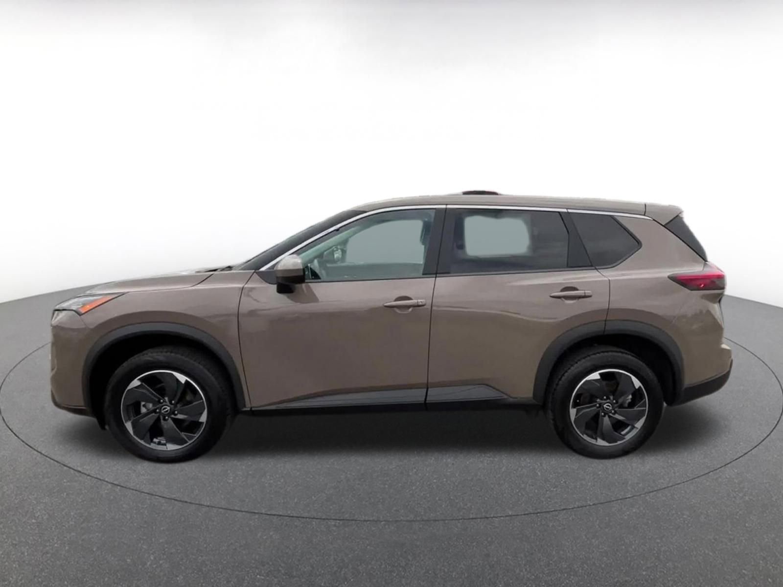 Thumbnail: 2025 Nissan Rogue - 9