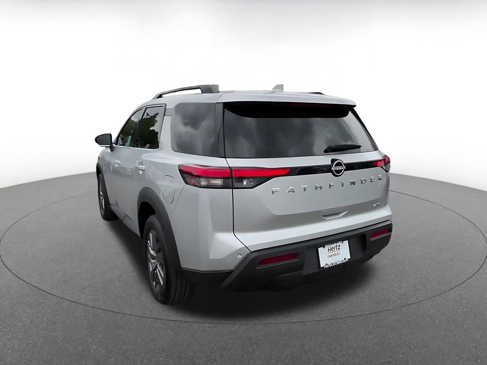Thumbnail: 2025 Nissan Pathfinder - 11