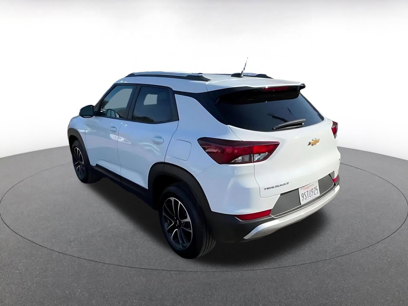 Thumbnail: 2025 Chevrolet TrailBlazer - 11