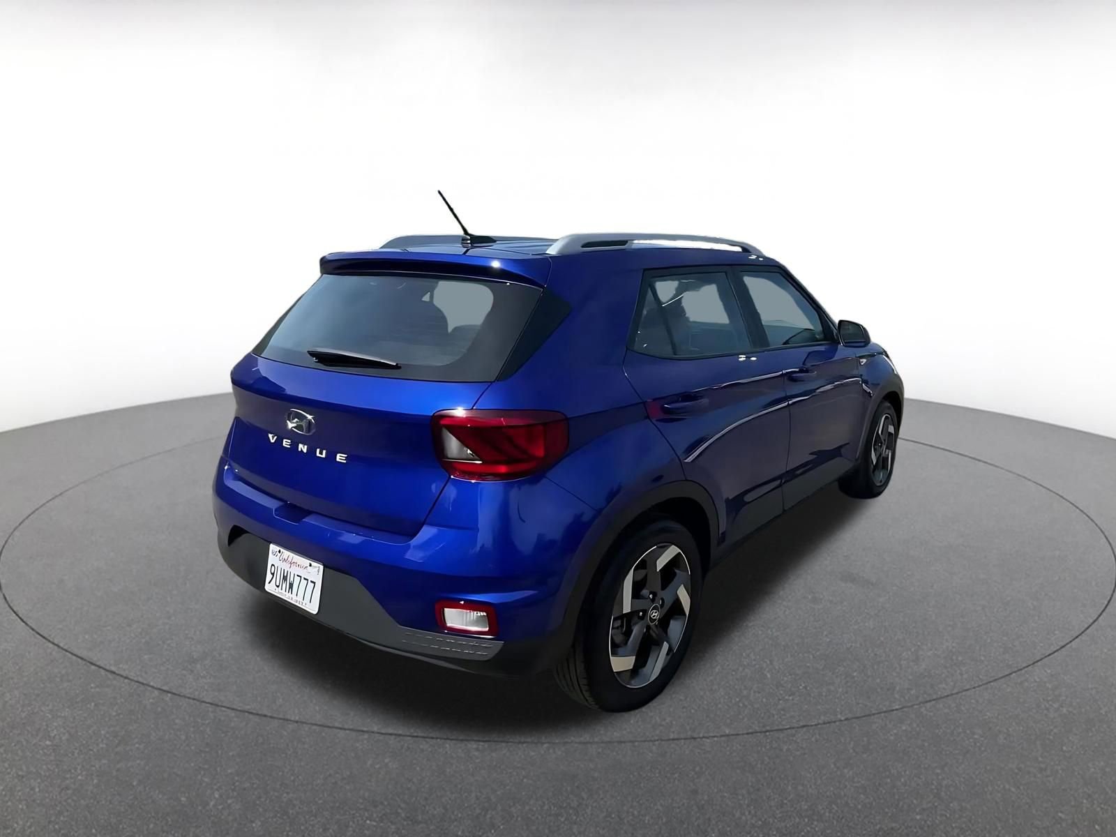 Thumbnail: 2025 Hyundai Venue - 15