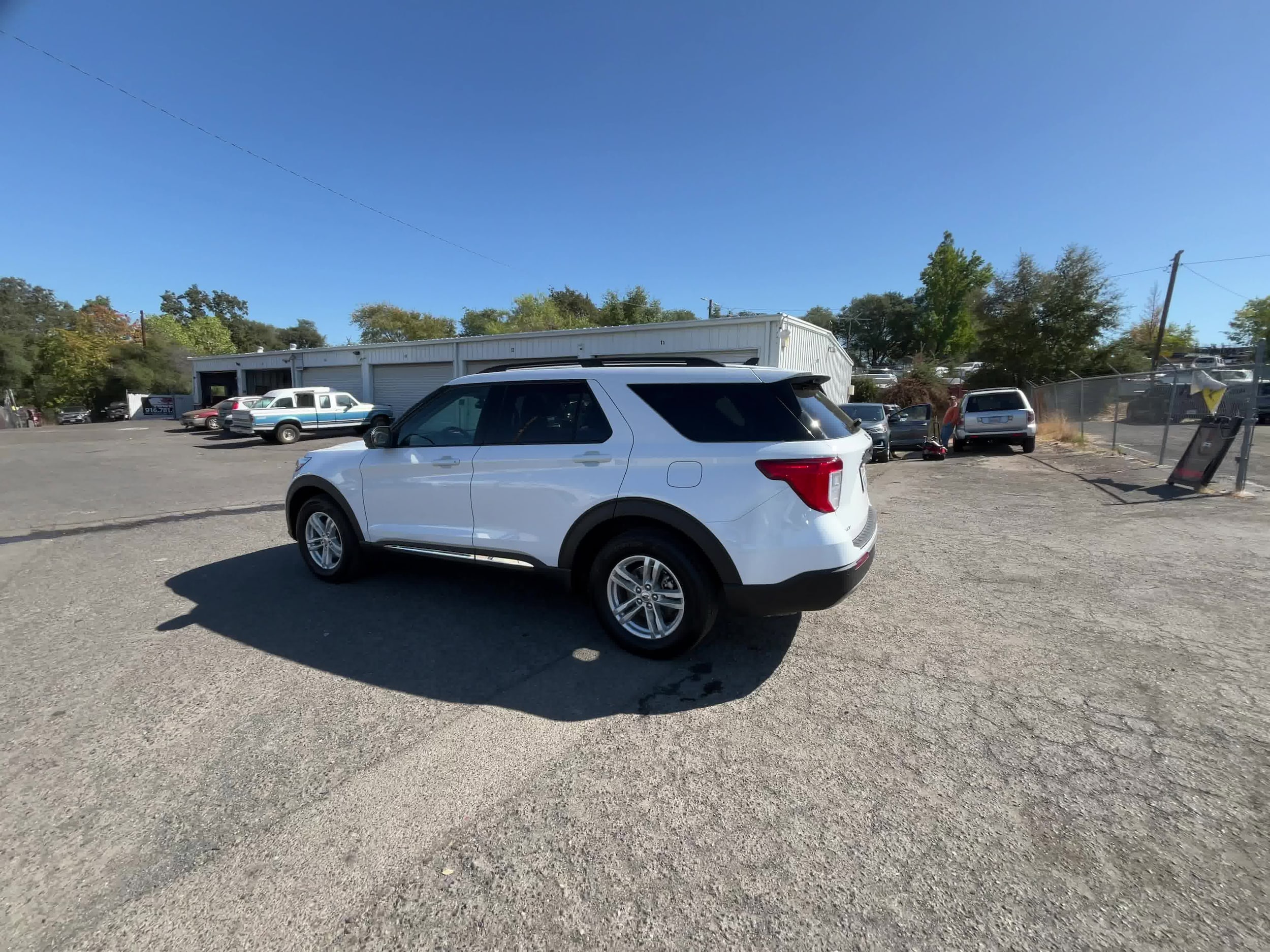 2023 Ford Explorer XLT 13