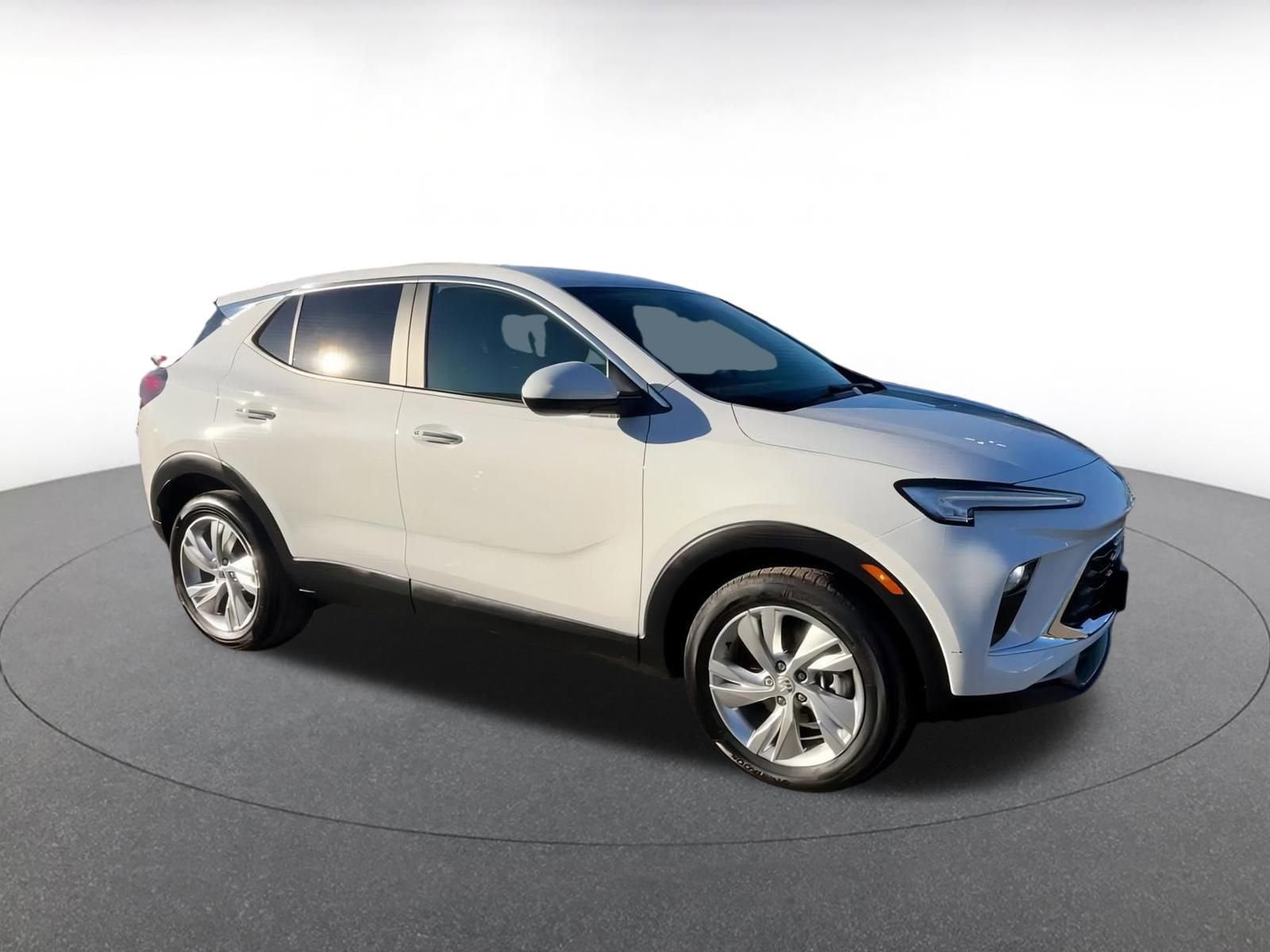 Thumbnail: 2025 Buick Encore GX - 2