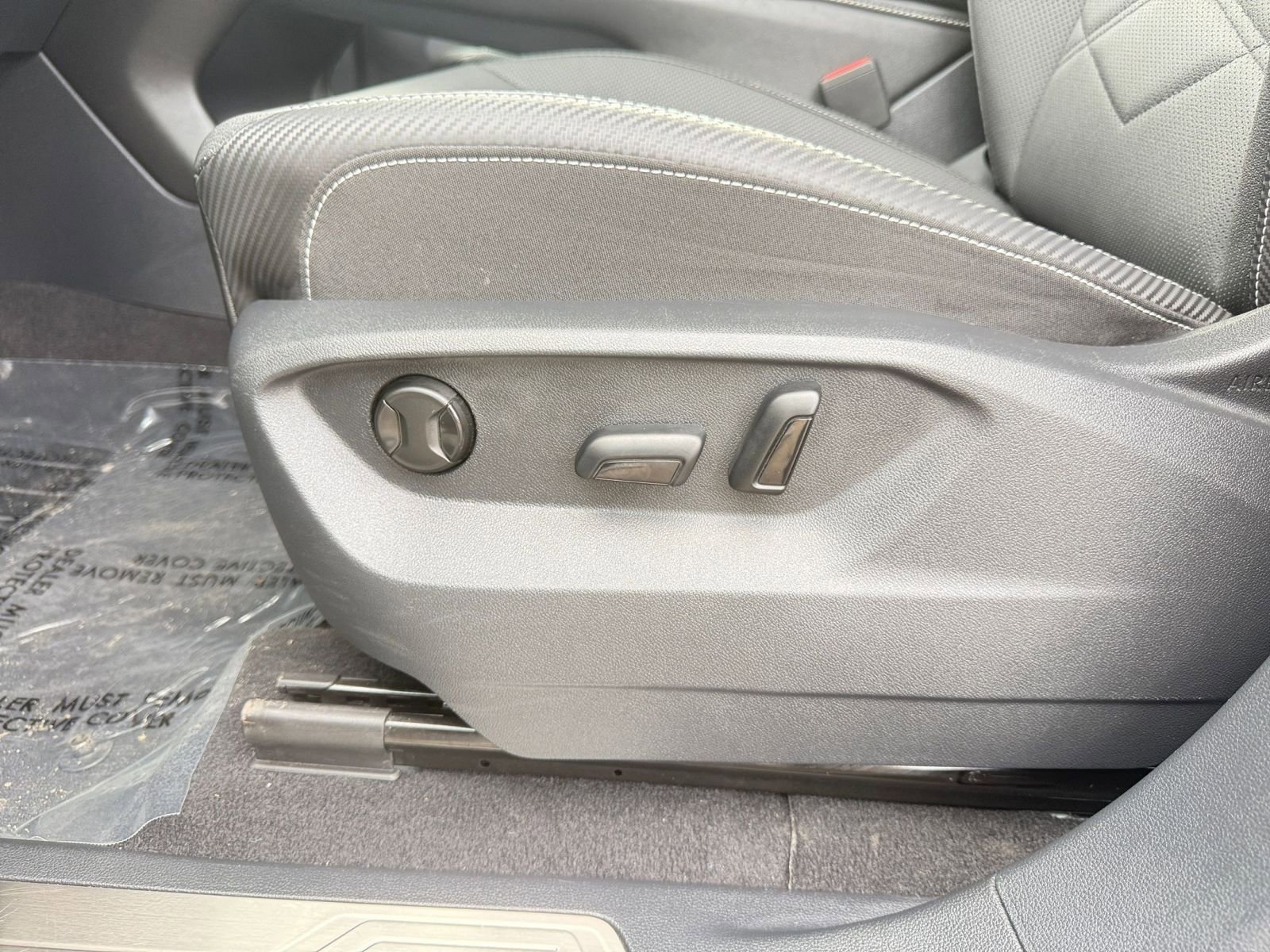 Thumbnail: 2025 Volkswagen Atlas - 23