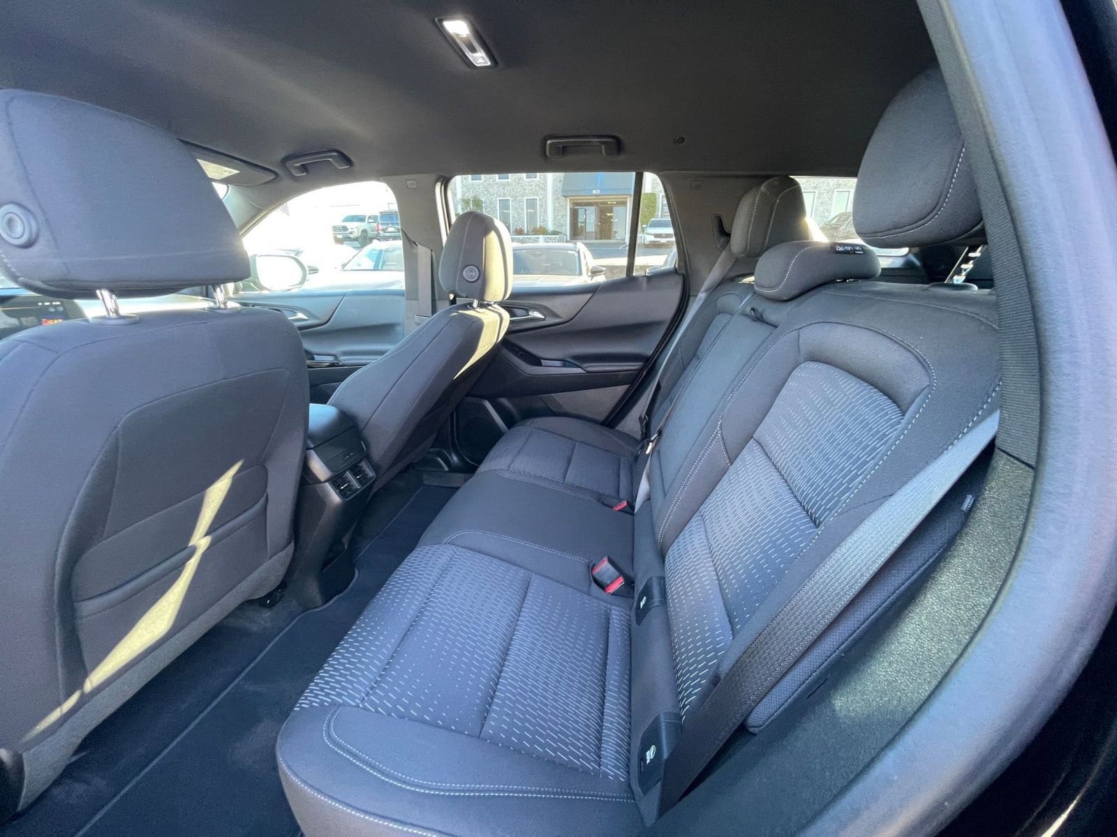 Thumbnail: 2025 Chevrolet Equinox - 24