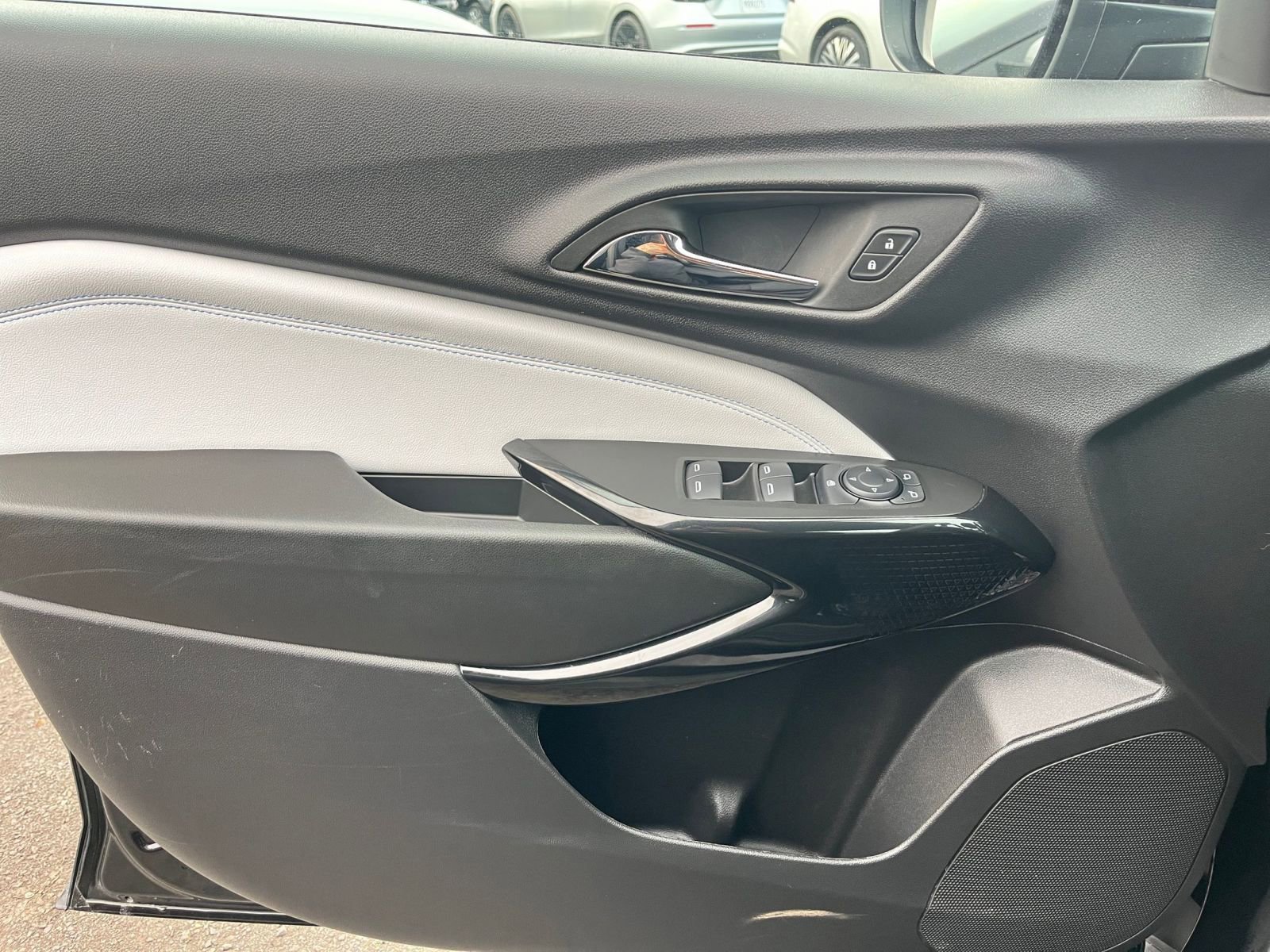 Thumbnail: 2025 Chevrolet Trax - 20