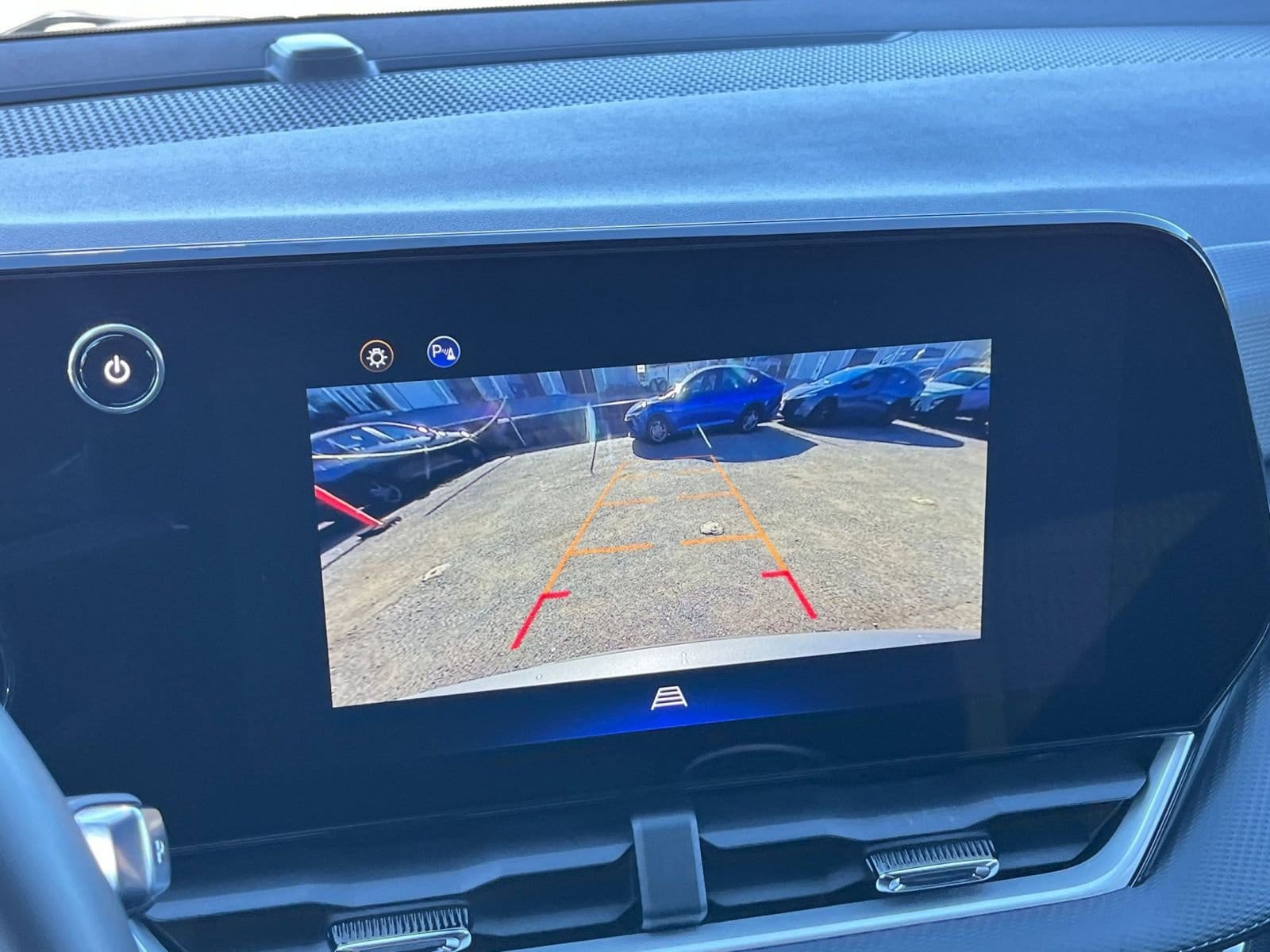 Thumbnail: 2025 Chevrolet Equinox - 17