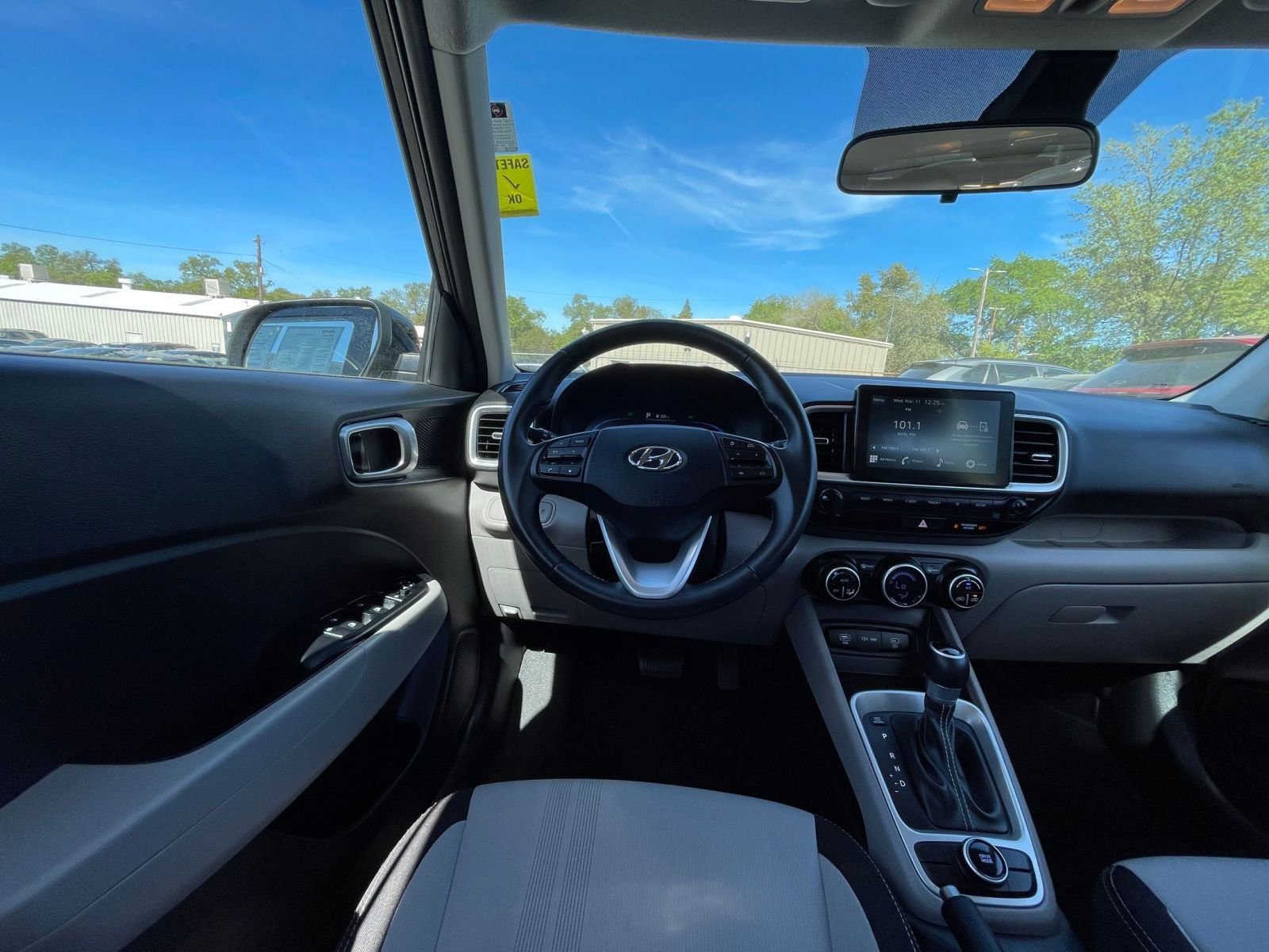 Thumbnail: 2025 Hyundai Venue - 33