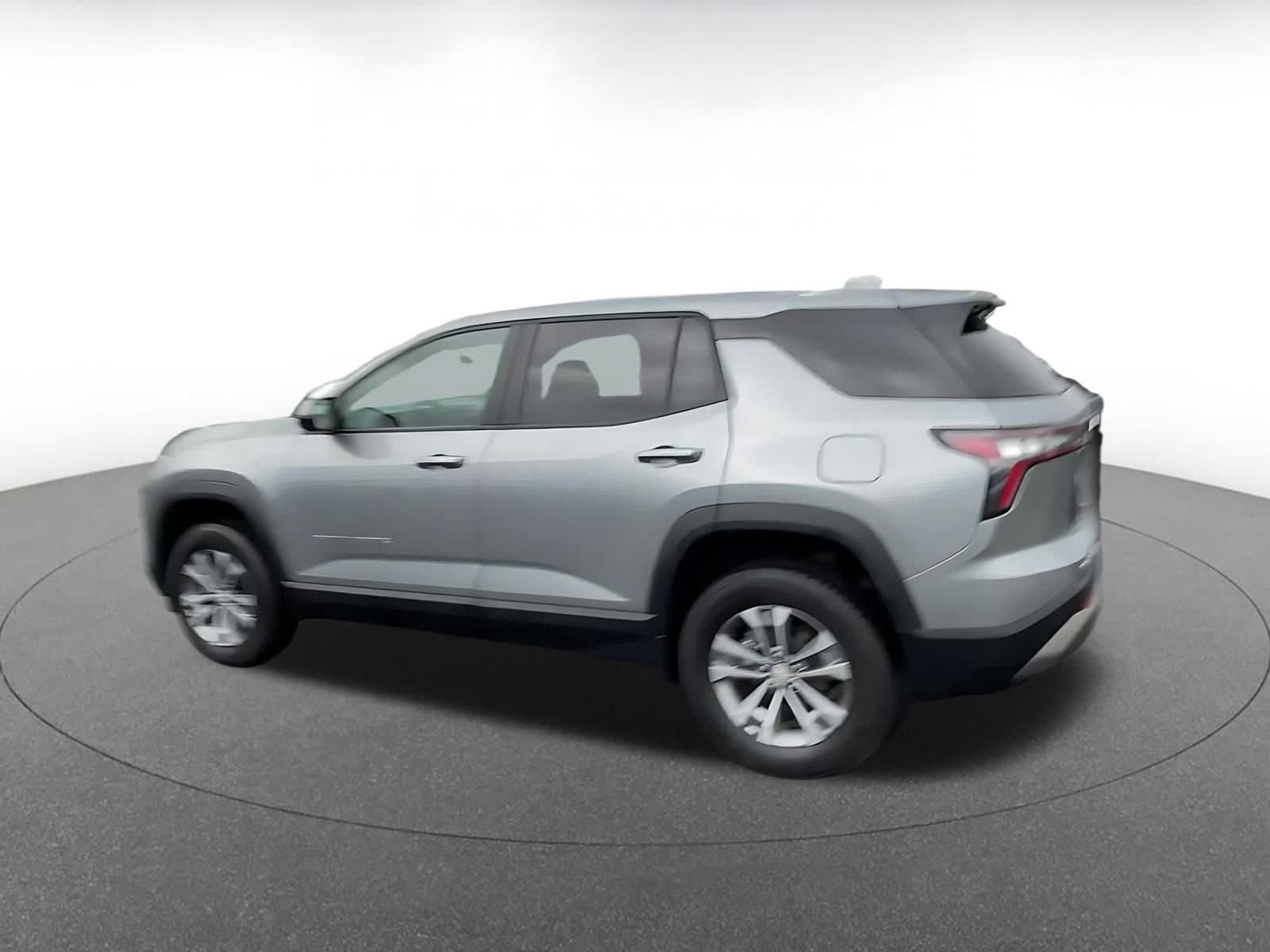 Thumbnail: 2025 Chevrolet Equinox - 10