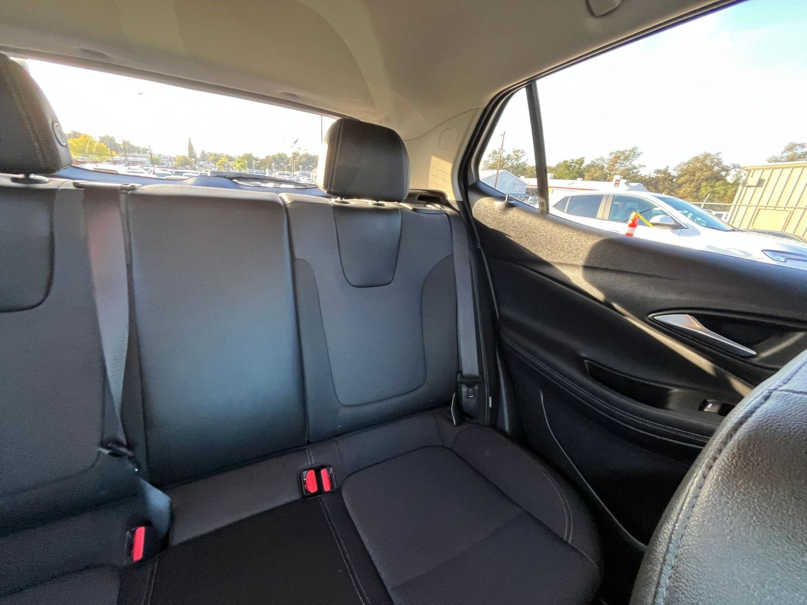 Thumbnail: 2025 Buick Encore GX - 35