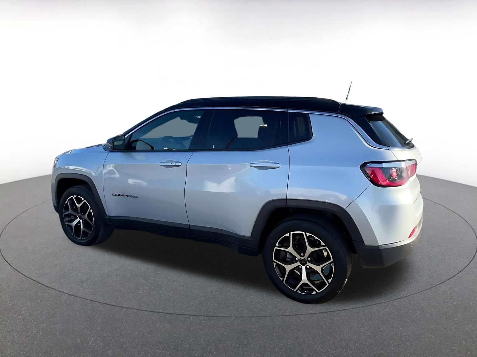 Thumbnail: 2025 Jeep Compass - 10