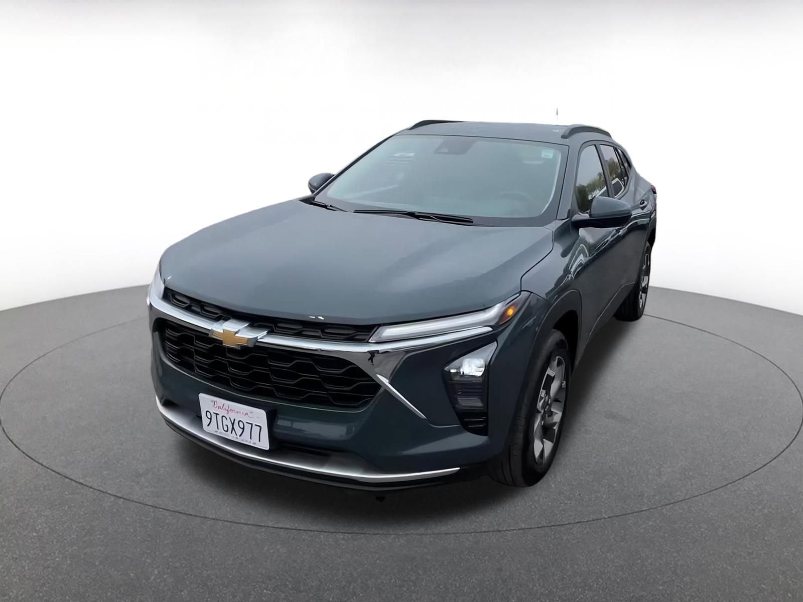 Thumbnail: 2025 Chevrolet Trax - 7