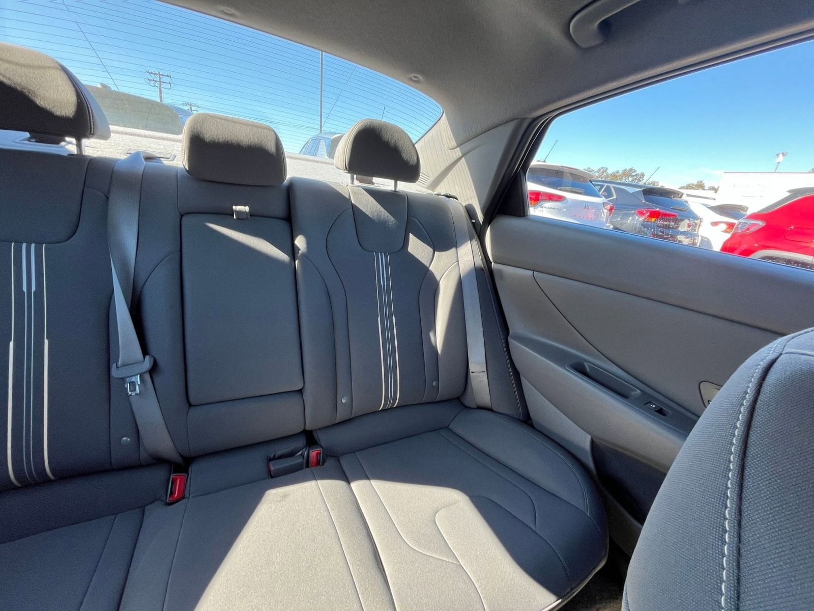 Thumbnail: 2025 Hyundai Elantra - 35