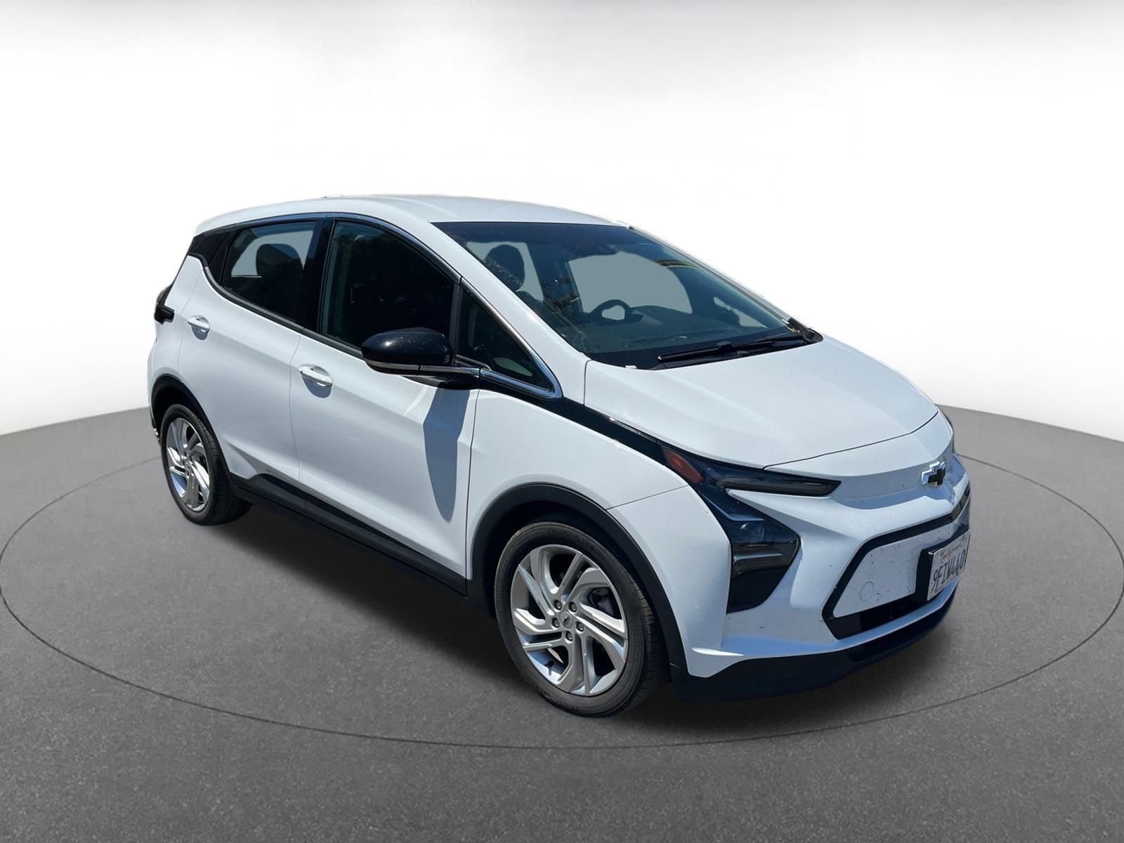 Thumbnail: 2023 Chevrolet Bolt EV - 1