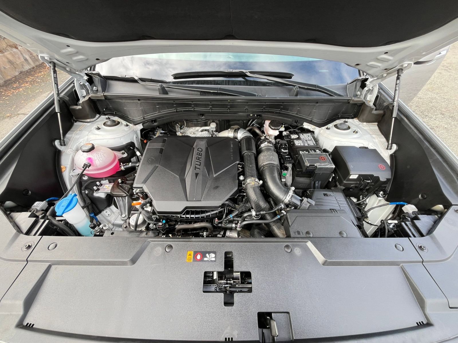 Thumbnail: 2025 Hyundai Santa Fe - 31