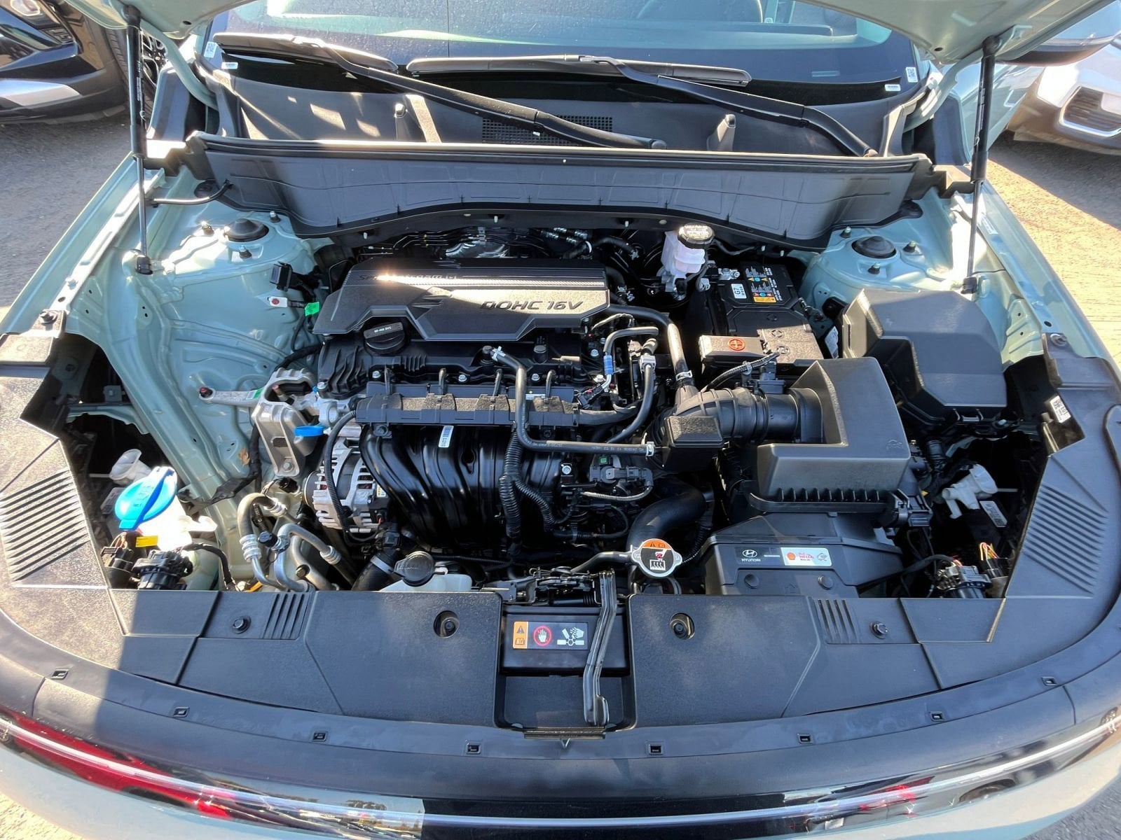 Thumbnail: 2025 Volkswagen Atlas - 32