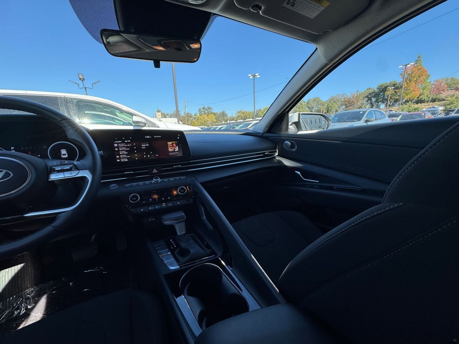 Thumbnail: 2025 Hyundai Elantra - 33