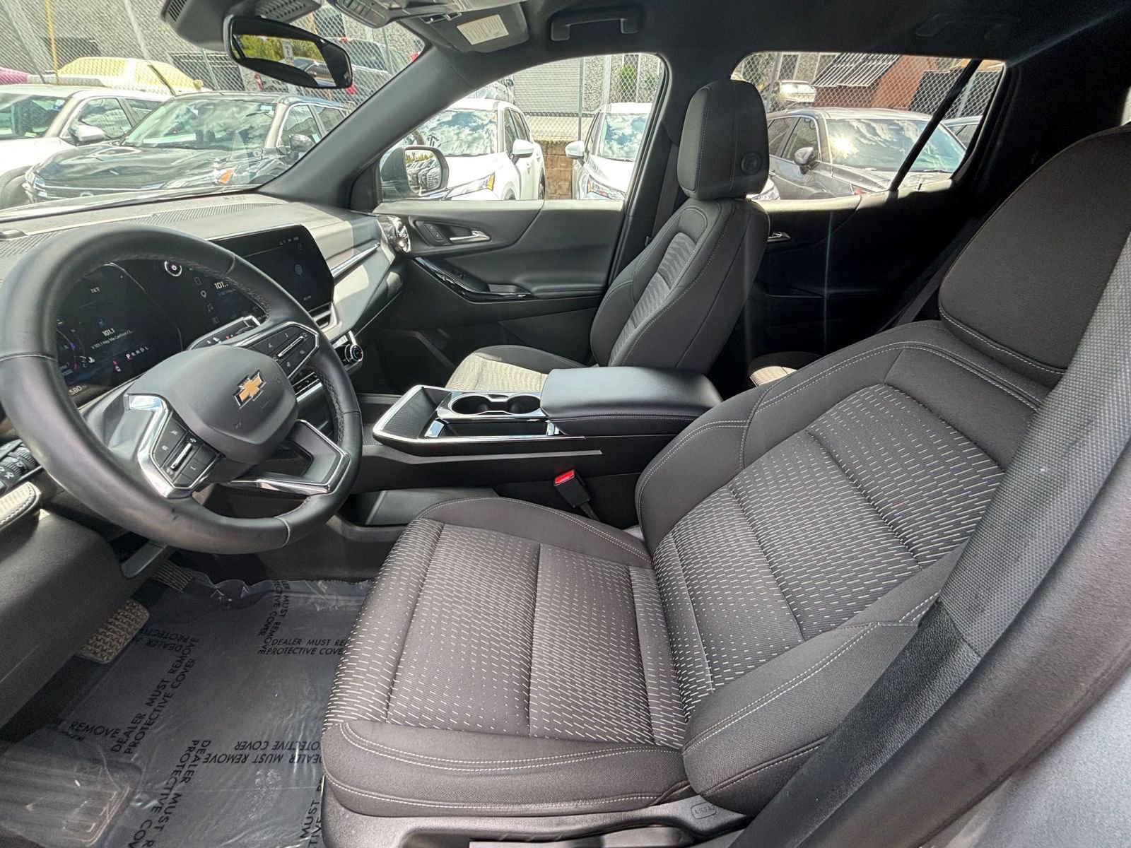 Thumbnail: 2025 Chevrolet Equinox - 28