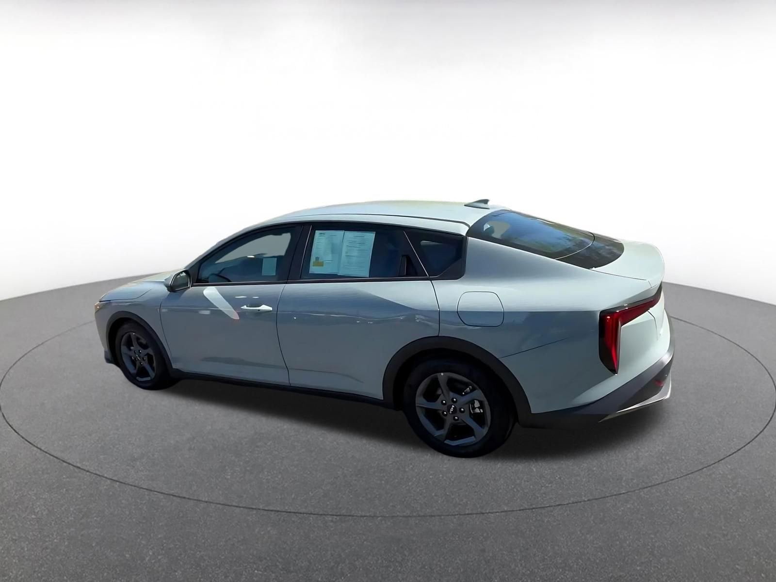 Thumbnail: 2025 Kia K4 - 10