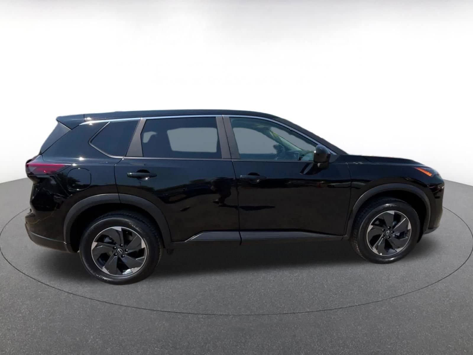 Thumbnail: 2024 Nissan Rogue - 16