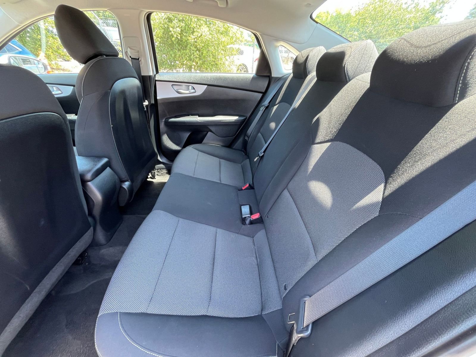 2024 Kia Forte LXS 23