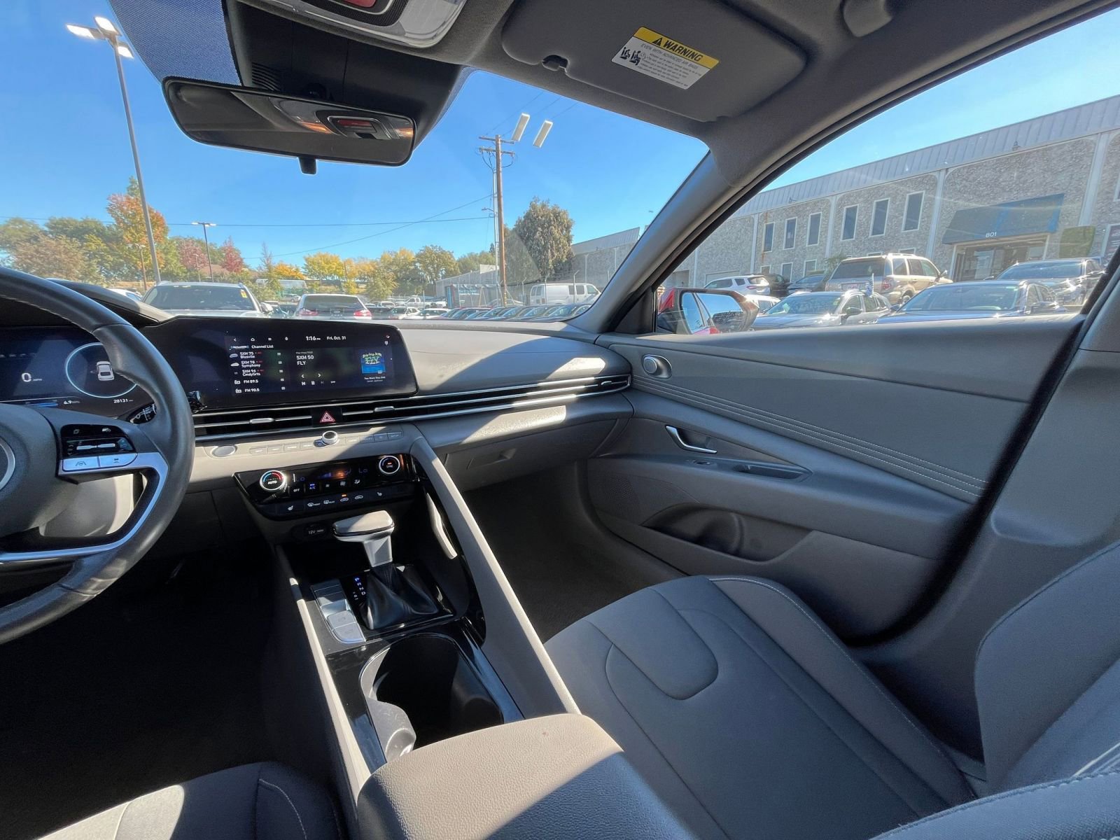 Thumbnail: 2025 Hyundai Elantra - 33