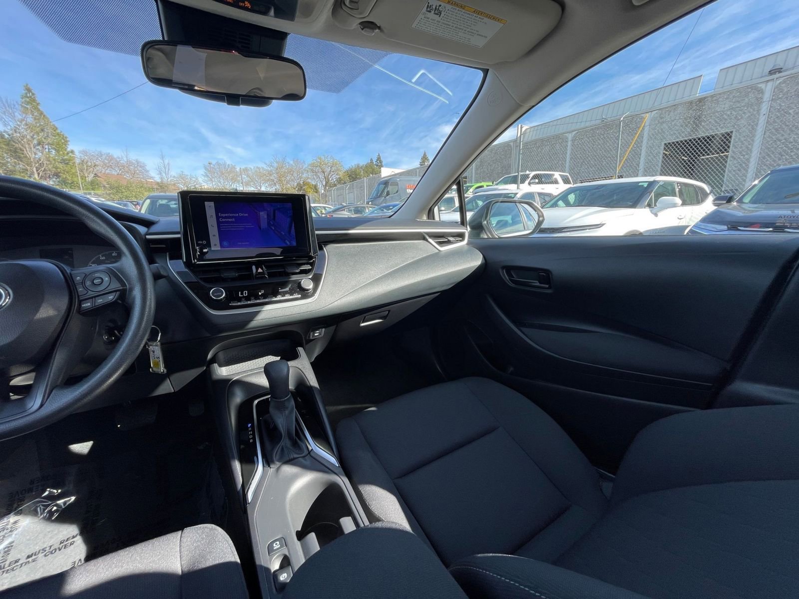 Thumbnail: 2025 Toyota Corolla - 34