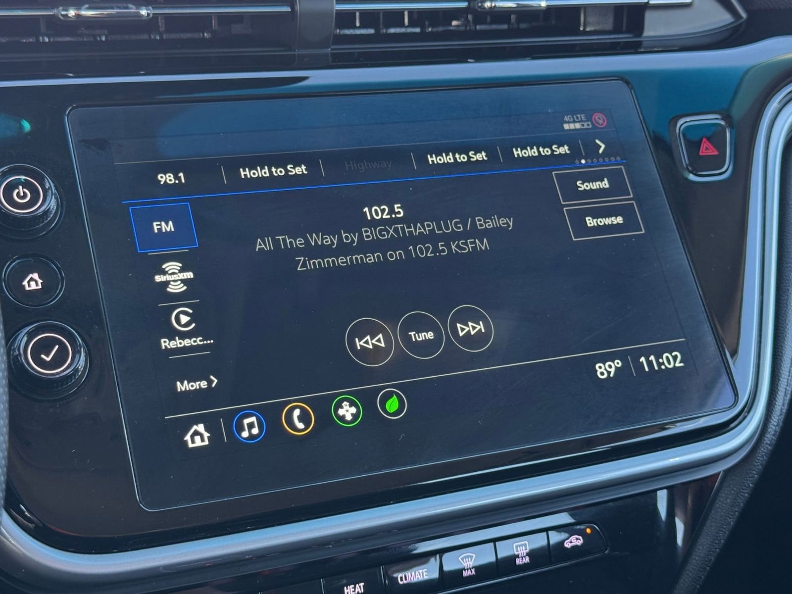 Thumbnail: 2023 Chevrolet Bolt EV - 24