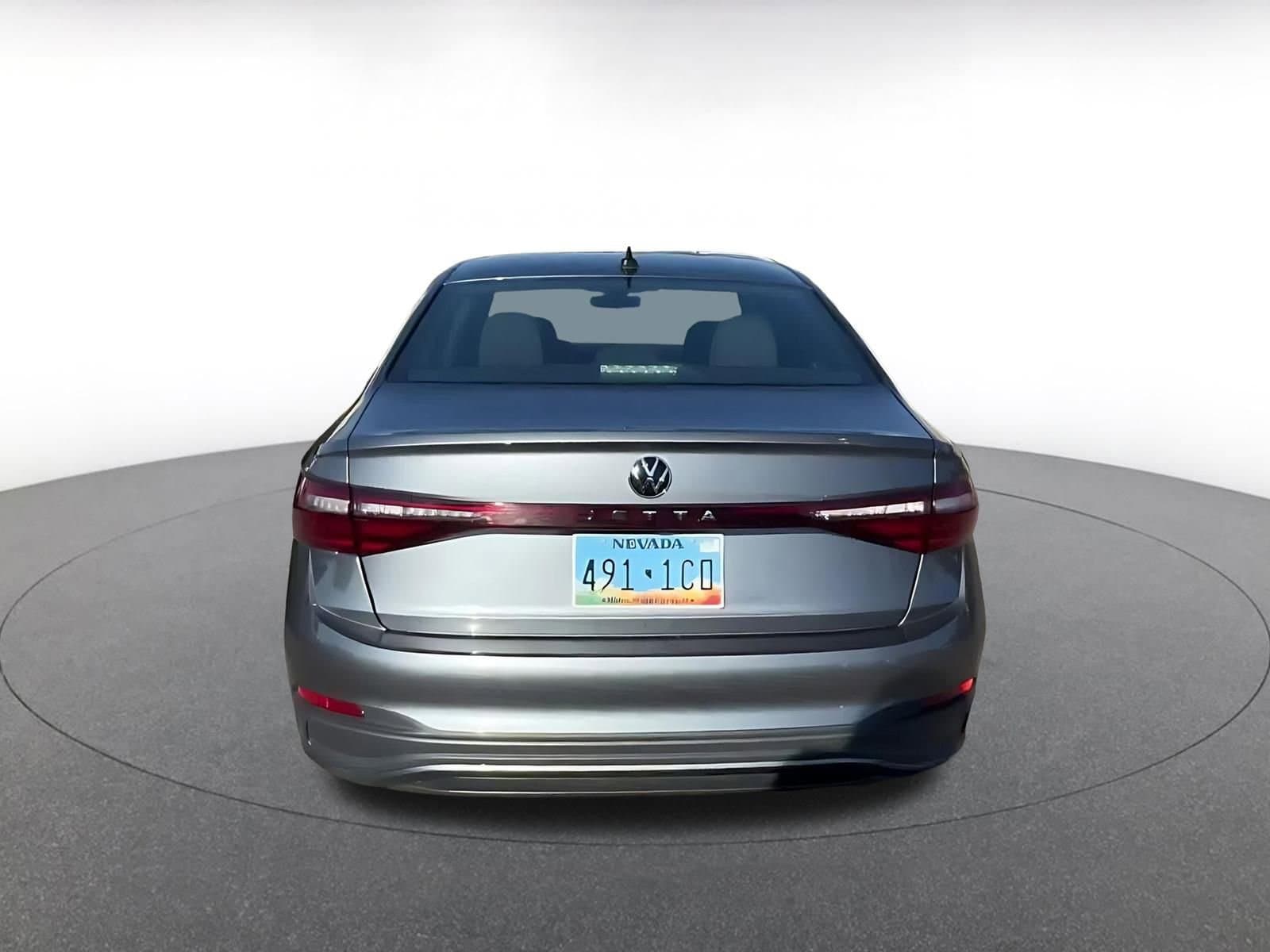 Thumbnail: 2025 Volkswagen Jetta - 12