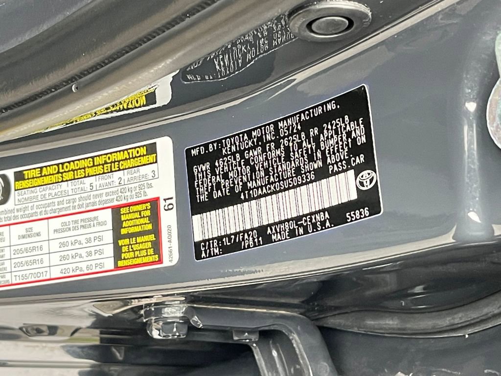 Thumbnail: 2025 Toyota Camry - 18