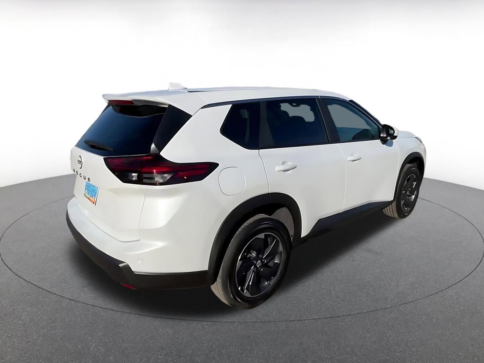 Thumbnail: 2025 Nissan Rogue - 15