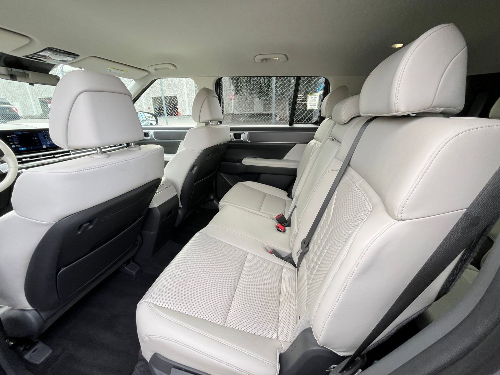 Thumbnail: 2025 Hyundai Santa Fe - 24