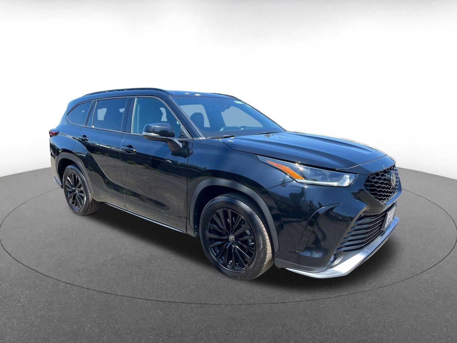 Thumbnail: 2024 Toyota Highlander - 1