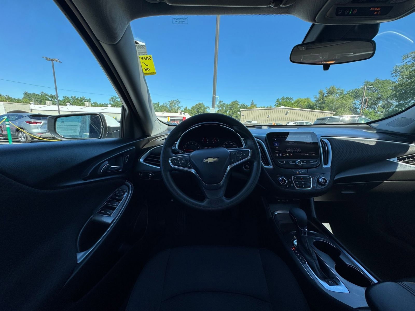 Thumbnail: 2023 Chevrolet Malibu - 35